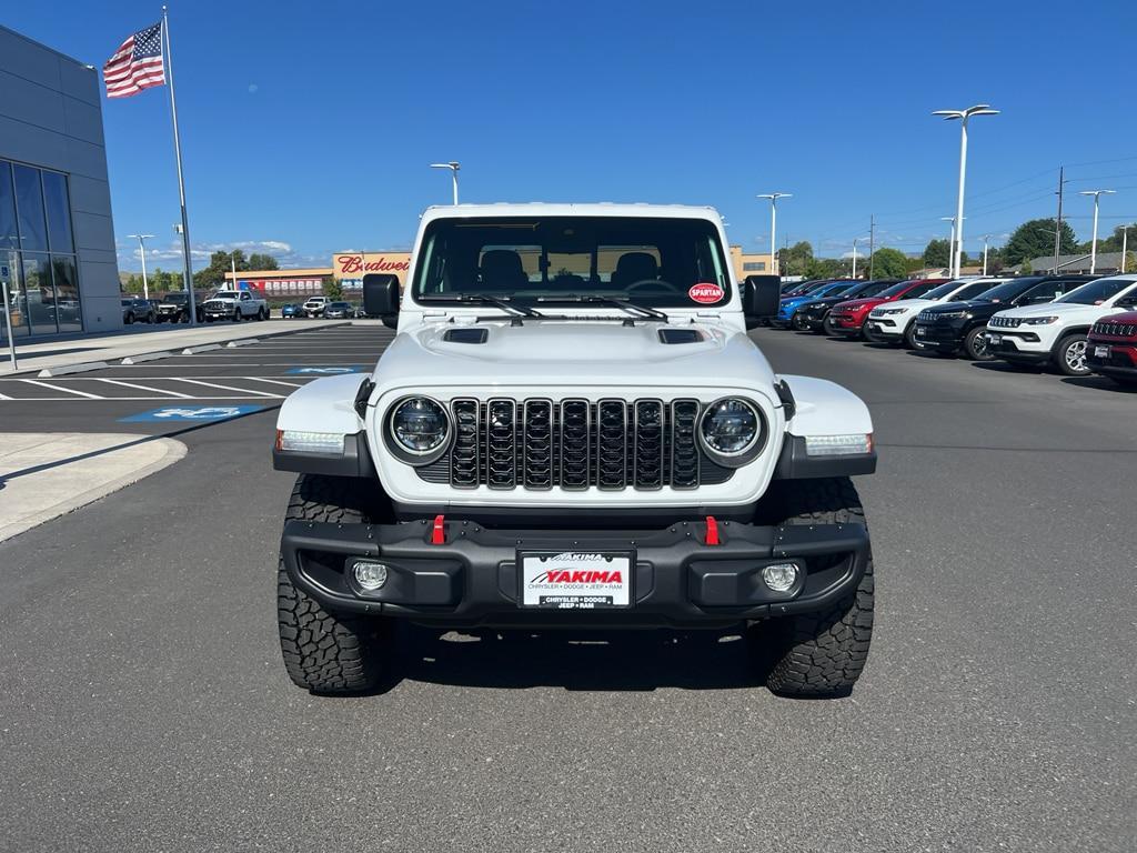 new 2025 Jeep Gladiator car, priced at $54,401