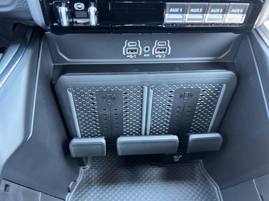 new 2025 Ram 3500 car, priced at $80,660