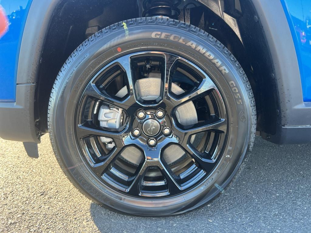 new 2026 Jeep Compass car, priced at $37,560