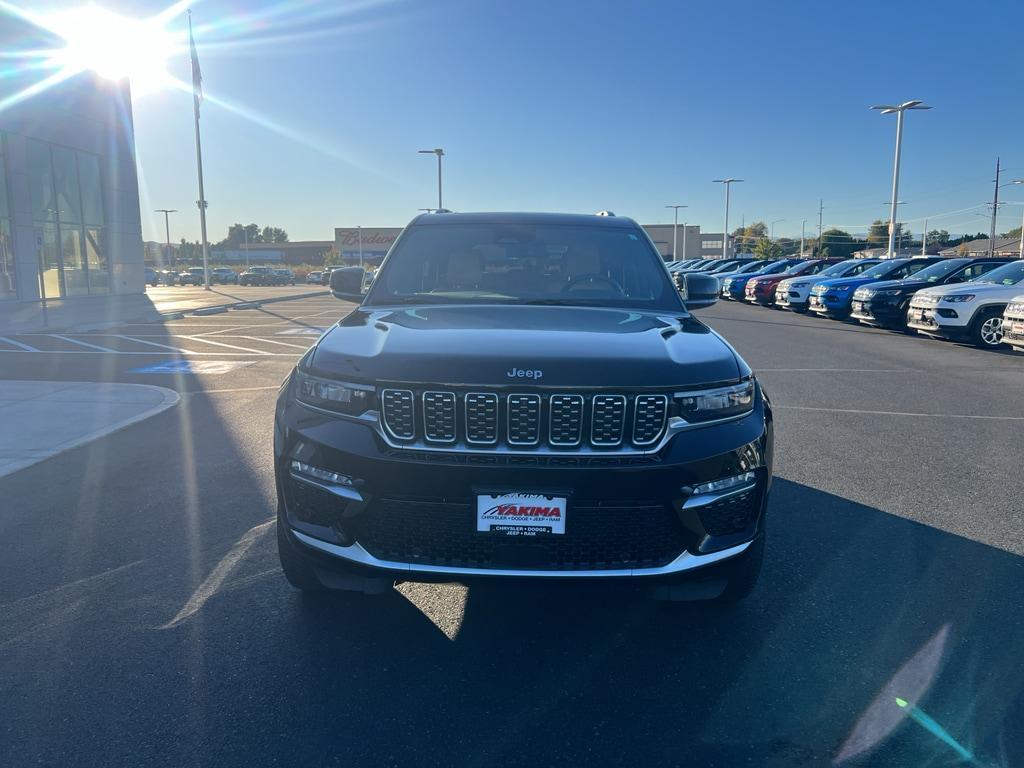 used 2022 Jeep Grand Cherokee car, priced at $35,999