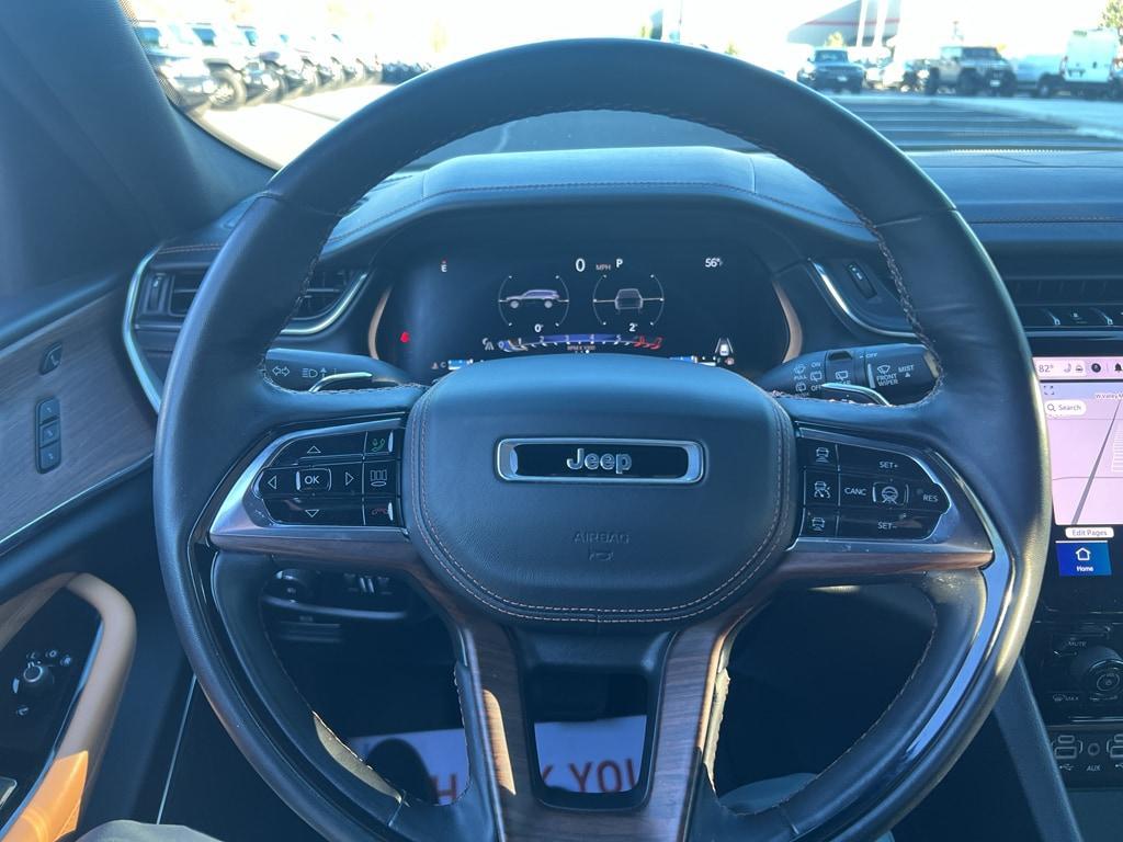 used 2022 Jeep Grand Cherokee car, priced at $35,999