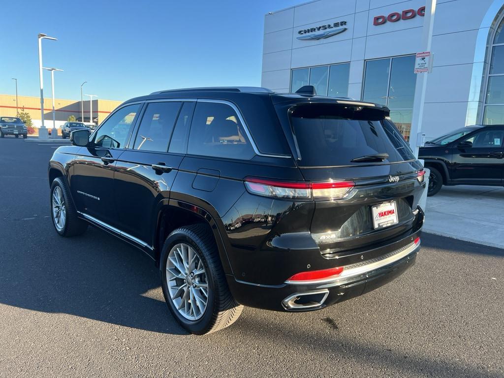 used 2022 Jeep Grand Cherokee car, priced at $35,999