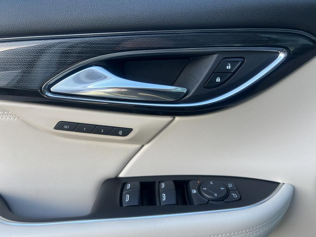 used 2023 Buick Envision car, priced at $29,999