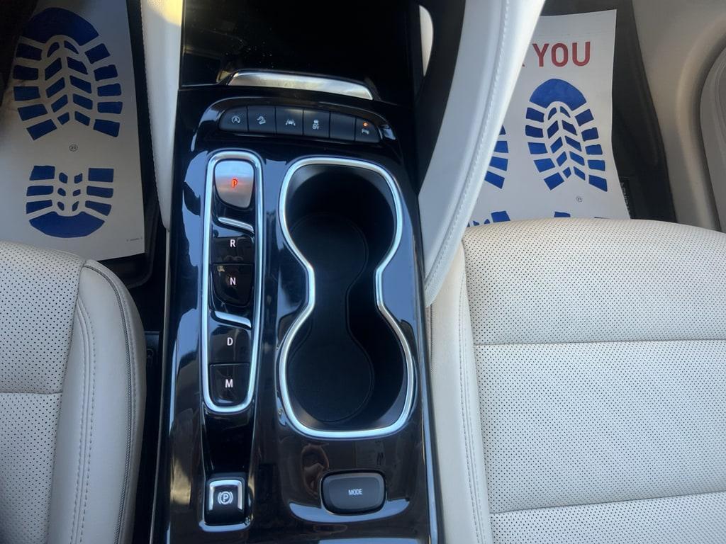 used 2023 Buick Envision car, priced at $29,999