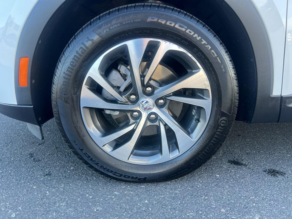 used 2023 Buick Envision car, priced at $29,999