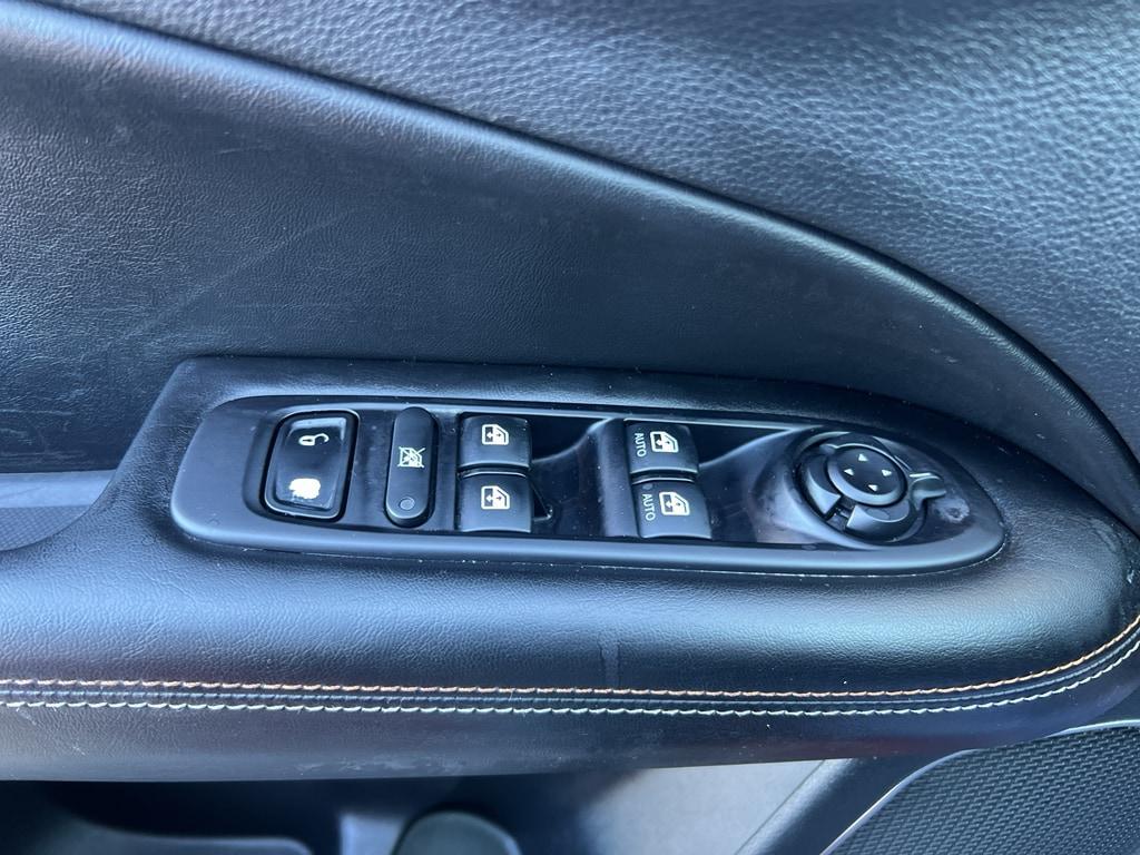 used 2021 Jeep Compass car, priced at $22,999