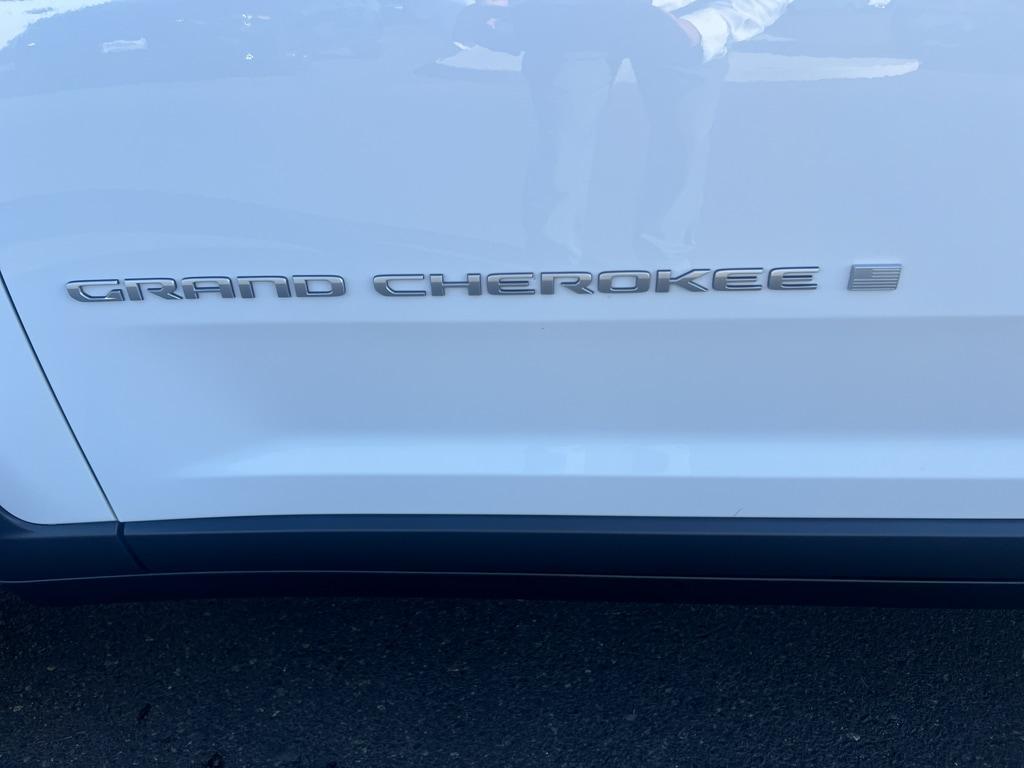 new 2025 Jeep Grand Cherokee car, priced at $49,788