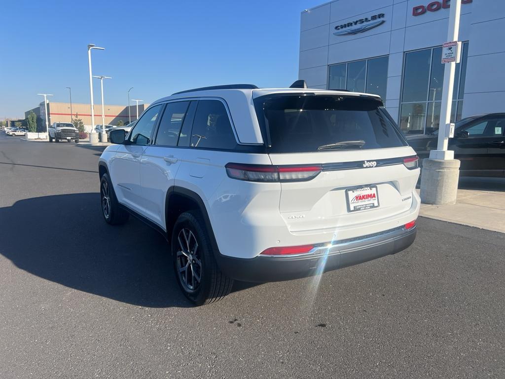 new 2025 Jeep Grand Cherokee car, priced at $49,788