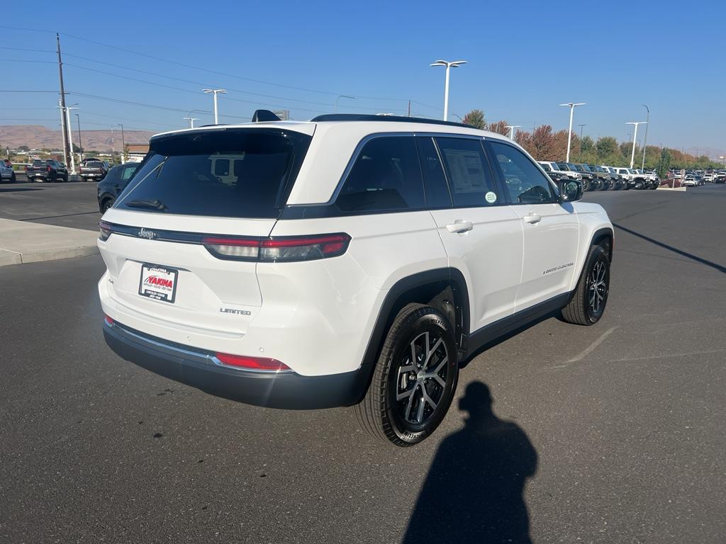 new 2025 Jeep Grand Cherokee car, priced at $49,788