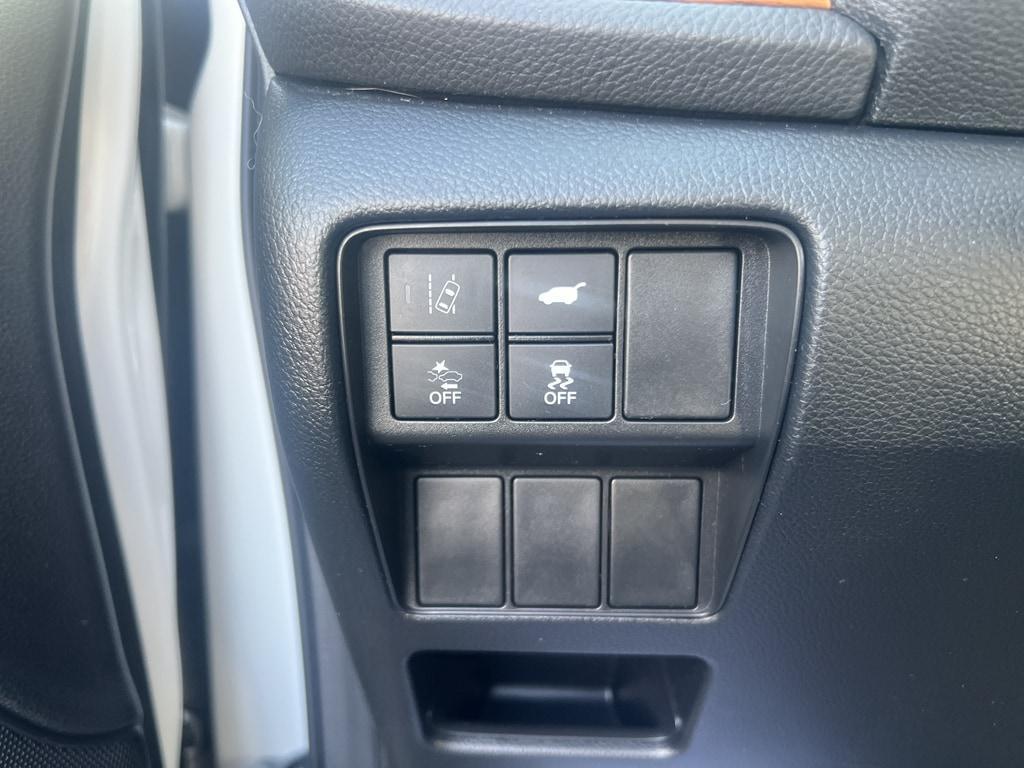 used 2017 Honda CR-V car, priced at $26,999