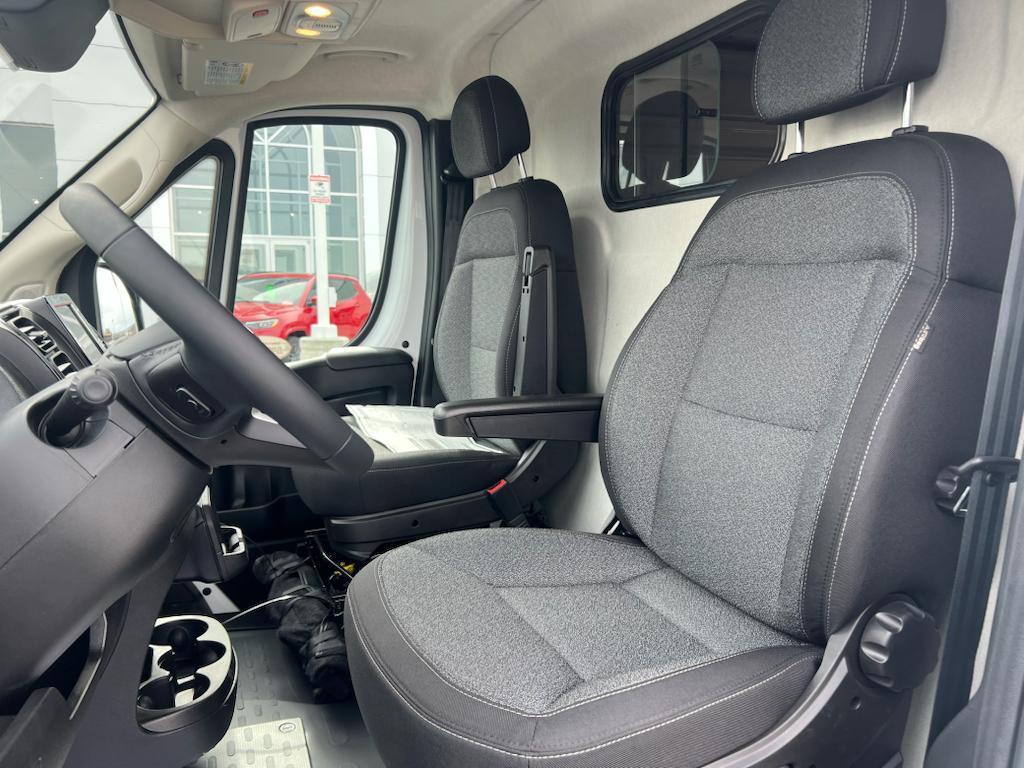 new 2025 Ram ProMaster 1500 car, priced at $49,463