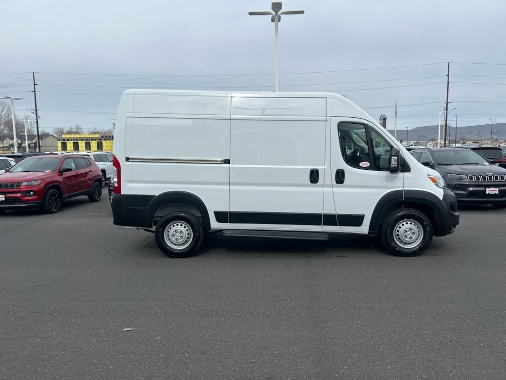 new 2025 Ram ProMaster 1500 car, priced at $49,463