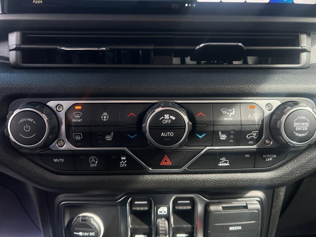 used 2024 Jeep Gladiator car, priced at $42,999
