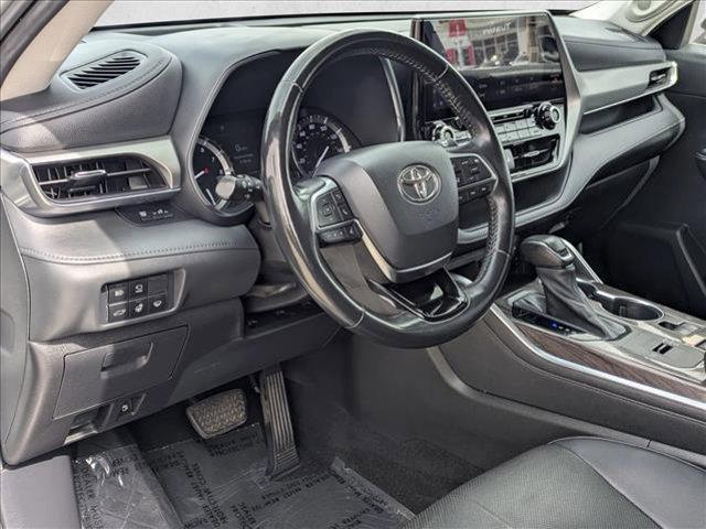 used 2021 Toyota Highlander car, priced at $25,796