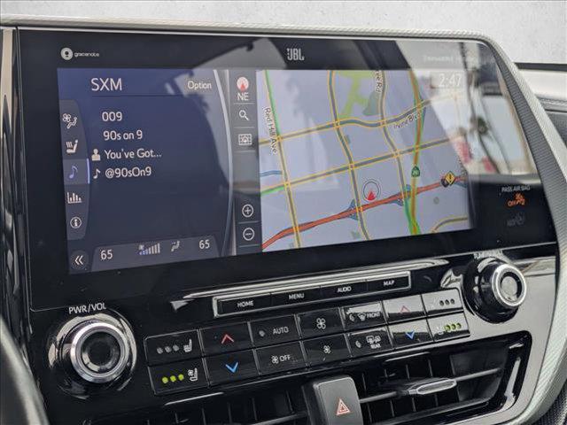 used 2021 Toyota Highlander car, priced at $25,796