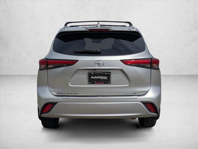 used 2021 Toyota Highlander car, priced at $25,796