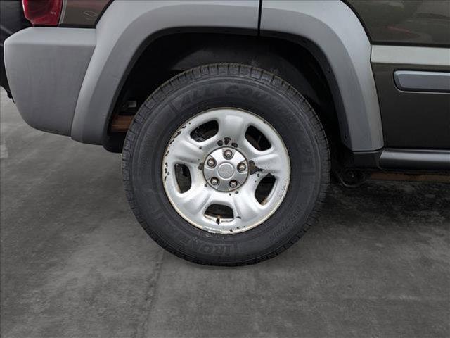 used 2005 Jeep Liberty car, priced at $4,997