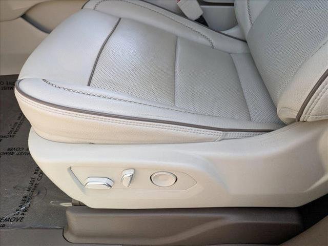 used 2022 GMC Yukon XL car, priced at $57,499
