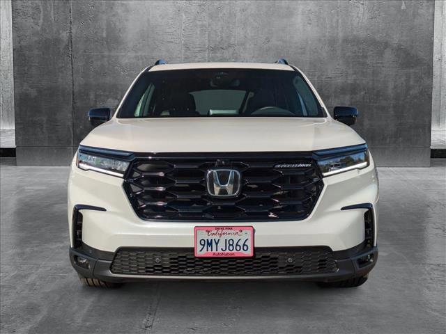 used 2025 Honda Pilot car, priced at $51,555