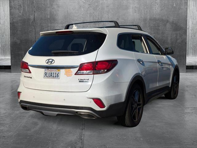 used 2018 Hyundai Santa Fe car, priced at $18,497