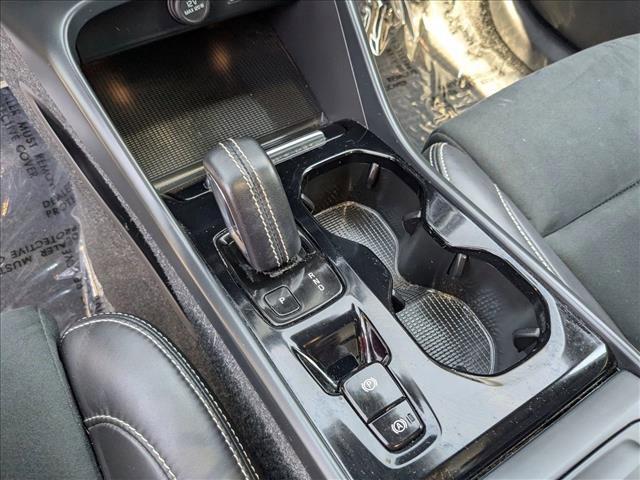 used 2021 Volvo XC40 car, priced at $23,395