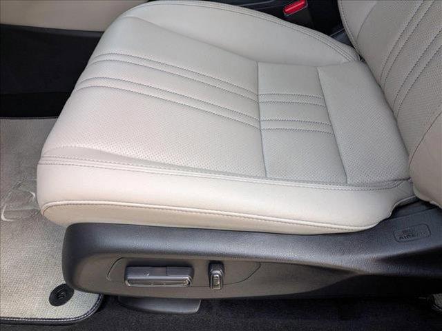 used 2025 Honda HR-V car, priced at $27,600