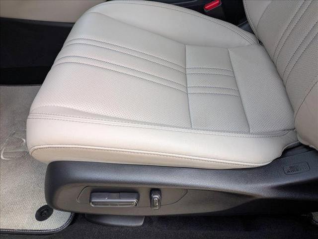 used 2025 Honda HR-V car, priced at $28,991