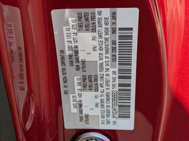 new 2025 Mazda MX-5 Miata RF car, priced at $39,577