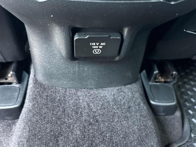 used 2015 Jeep Cherokee car, priced at $12,225