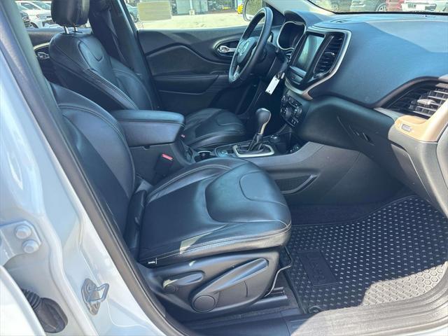 used 2015 Jeep Cherokee car, priced at $12,225