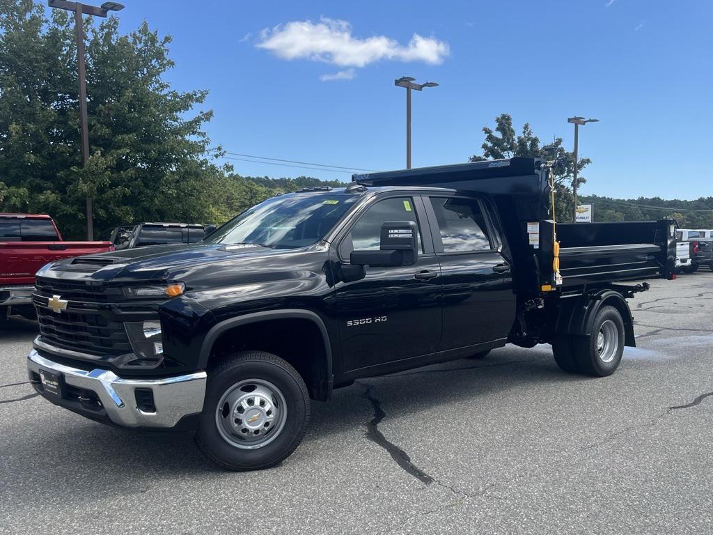 new 2025 Chevrolet Silverado 3500 car, priced at $70,723