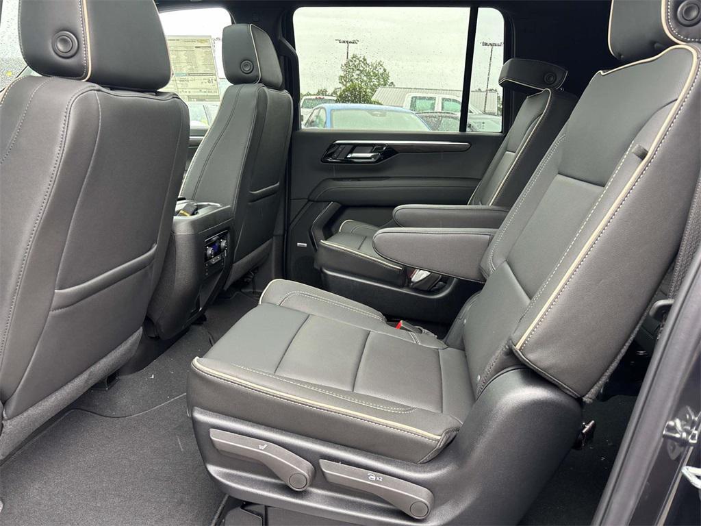 new 2025 Chevrolet Suburban car, priced at $82,910