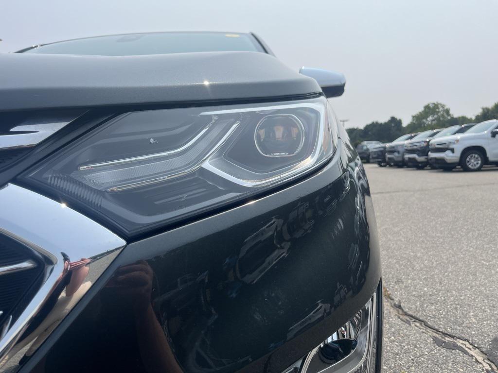 used 2019 Chevrolet Equinox car, priced at $24,998