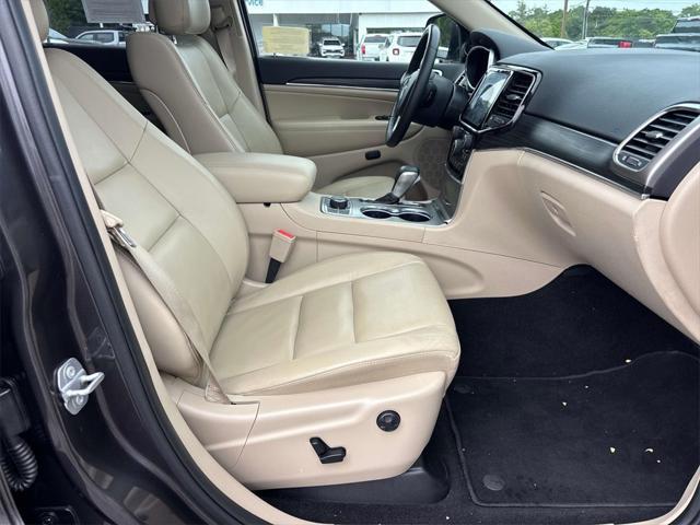 used 2019 Jeep Grand Cherokee car, priced at $24,672
