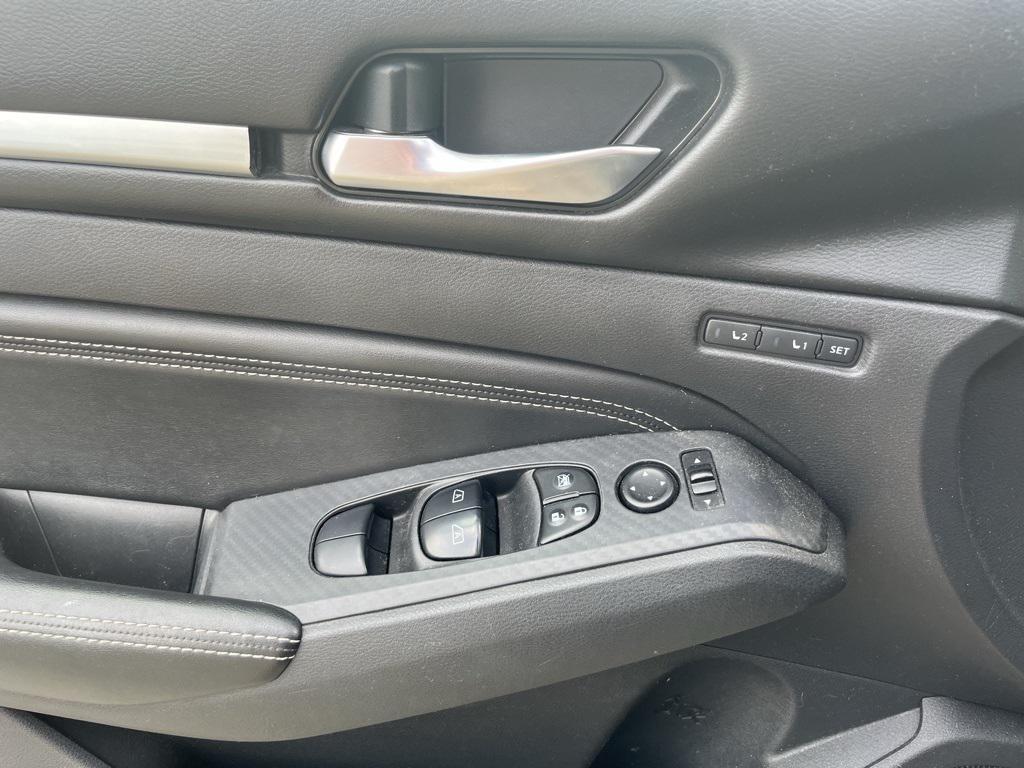 used 2019 Nissan Altima car, priced at $17,486