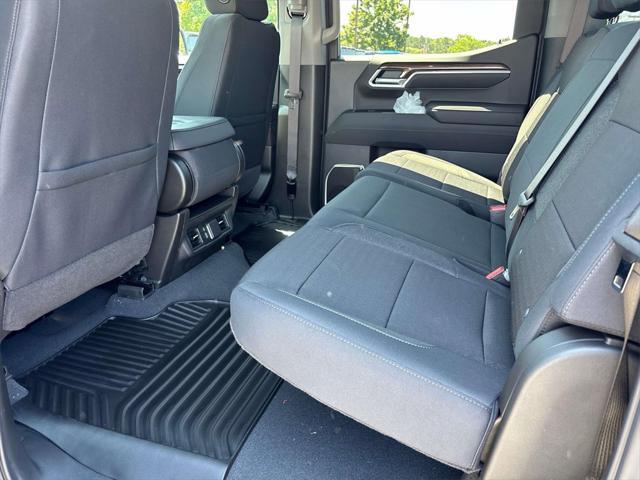 new 2025 Chevrolet Silverado 1500 car, priced at $55,990