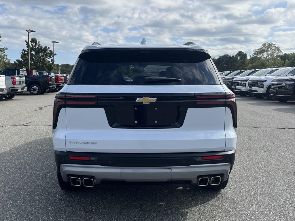 new 2026 Chevrolet Traverse car, priced at $48,840