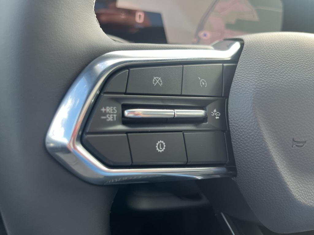 new 2026 Chevrolet Traverse car, priced at $48,840