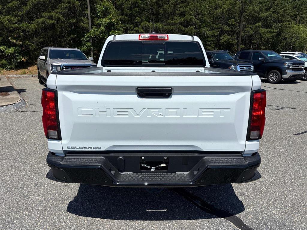 new 2025 Chevrolet Colorado car, priced at $33,140