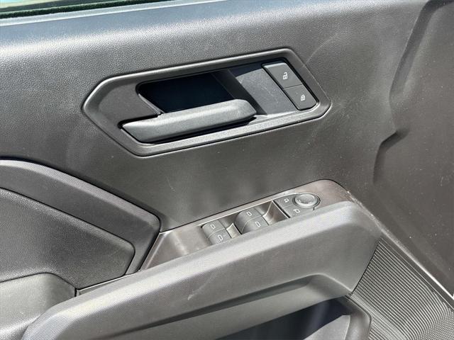 new 2025 Chevrolet Colorado car, priced at $33,640