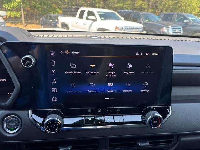 new 2025 Chevrolet Colorado car, priced at $33,640