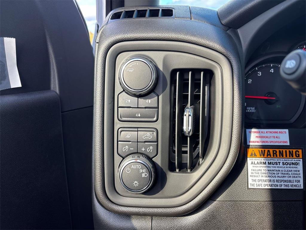 new 2024 Chevrolet Silverado 2500 car, priced at $72,268