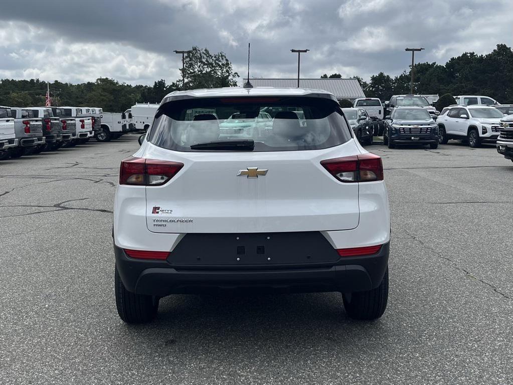 new 2026 Chevrolet TrailBlazer car, priced at $27,585