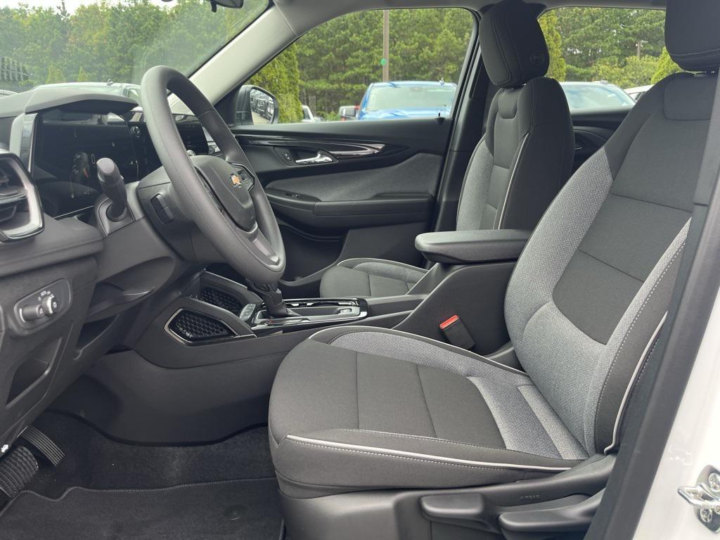 new 2026 Chevrolet TrailBlazer car, priced at $27,585