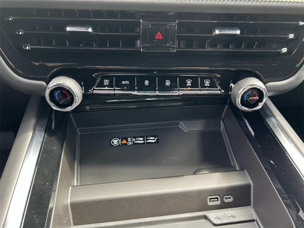 new 2025 Chevrolet Tahoe car, priced at $71,795