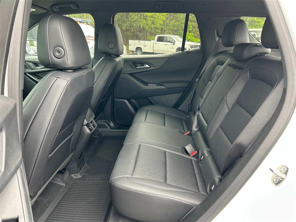 new 2025 Chevrolet Equinox car, priced at $31,440