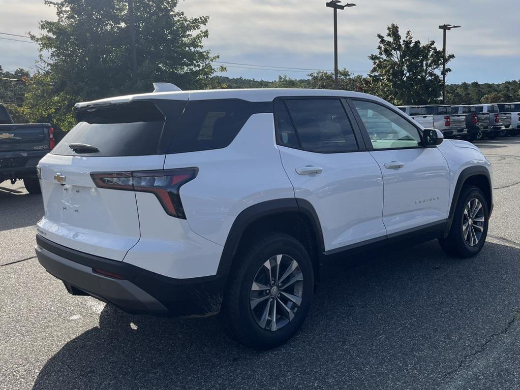 new 2026 Chevrolet Equinox car, priced at $32,760