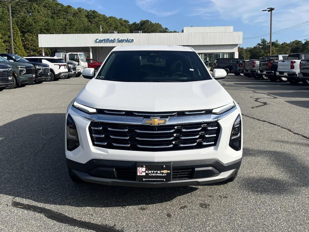 new 2026 Chevrolet Equinox car, priced at $32,760