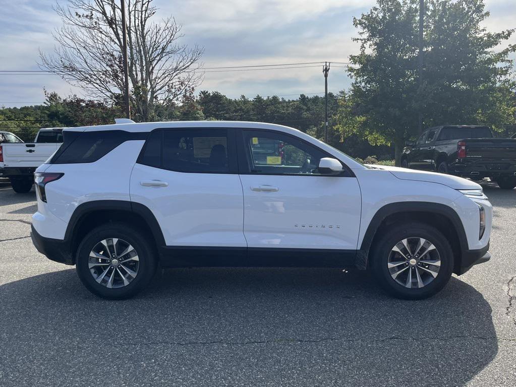 new 2026 Chevrolet Equinox car, priced at $32,760