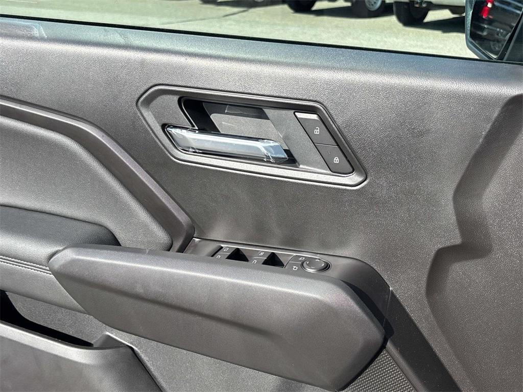 new 2025 Chevrolet Colorado car, priced at $44,700